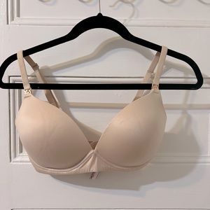 Victoria Secret Bra 34DD no wire
